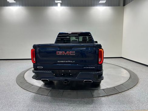 Used 2020 GMC Sierra 1500 Denali w/ Driver Alert Package II AWD/4WD image 8