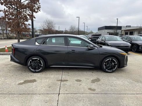 New 2026 Kia K4 GT-Line image 9