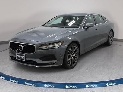 Used 2018 Volvo S90 T5 Momentum w/ Convenience Package