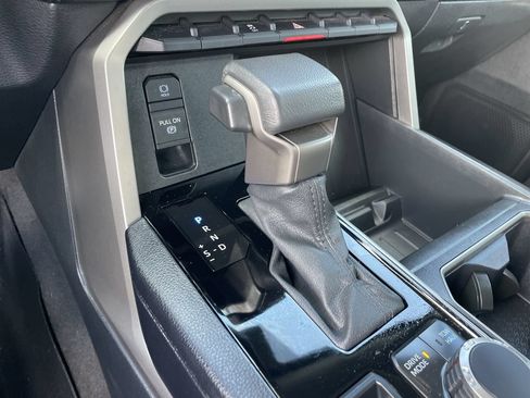 Used 2024 Toyota Tundra SR5 w/ SR5 Premium Package AWD/4WD image 25