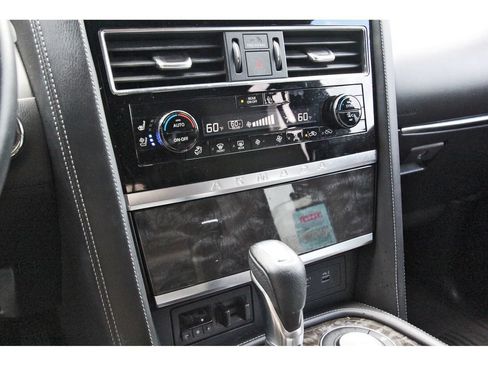 Used 2021 Nissan Armada Platinum w/ Captain's Chairs Package RWD image 30