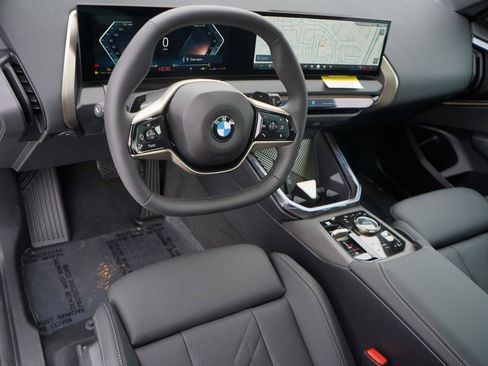 Used 2025 BMW X3 xDrive30i w/ Premium Package image 12