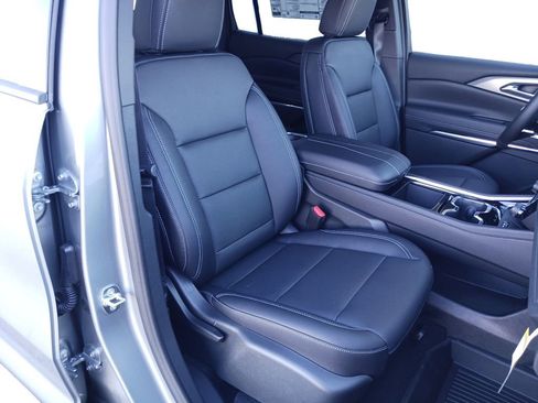 New 2026 Chevrolet Traverse LT w/ Driver Confidence Package image 27