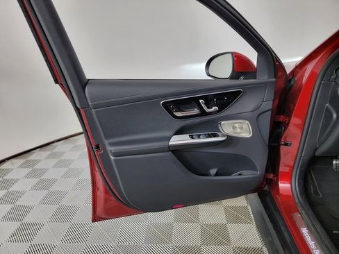 Certified 2025 Mercedes-Benz GLC 300 4MATIC image 20