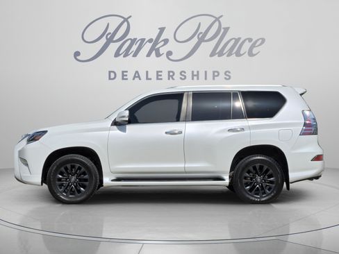 Used 2021 Lexus GX 460 Premium w/ Premium Package AWD/4WD image 2