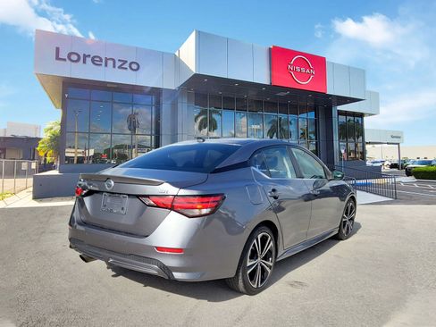 Used 2020 Nissan Sentra SR image 5