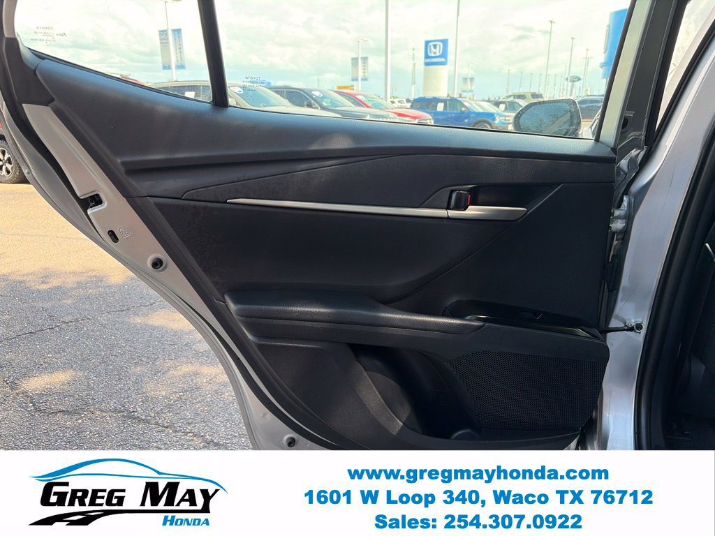 Used 2025 Toyota Camry LE FWD image 18