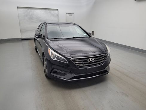 Used 2015 Hyundai Sonata Sport w/ Option Group 04 FWD image 14