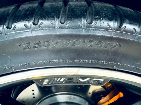 Used 2014 Mercedes-Benz SL 550 image 12