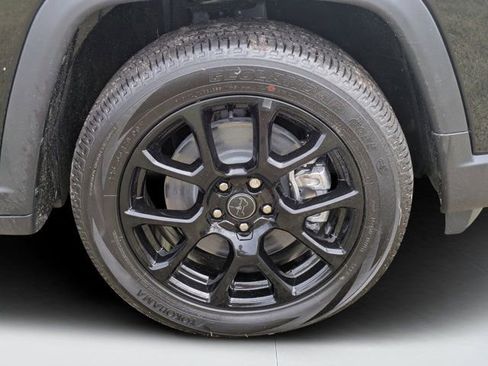 New 2026 Jeep Compass Latitude AWD/4WD image 9