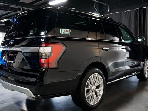 Used 2019 Ford Expedition Platinum image 32