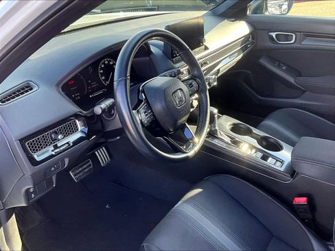 Used 2022 Honda Civic Sport image 8