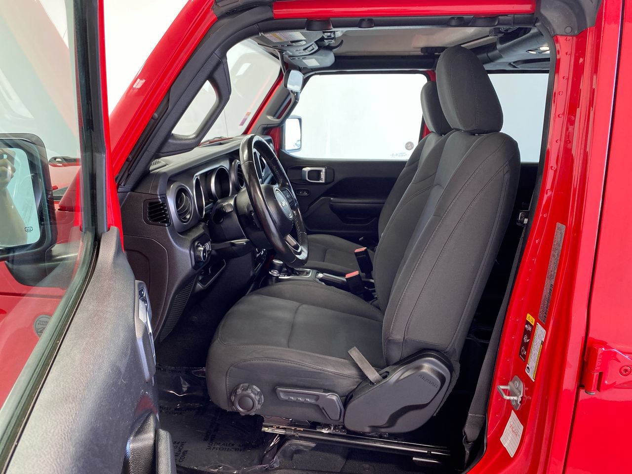Used 2022 Jeep Wrangler Unlimited Sport AWD/4WD image 16
