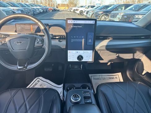 Used 2023 Ford Mustang Mach-E Select image 19