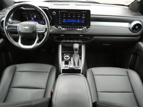 Used 2023 Chevrolet Colorado LT w/ LT Convenience Package III AWD/4WD image 10
