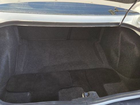 Used 2018 Dodge Challenger SXT Plus image 6