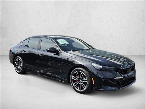 New 2026 BMW 530i xDrive image 7