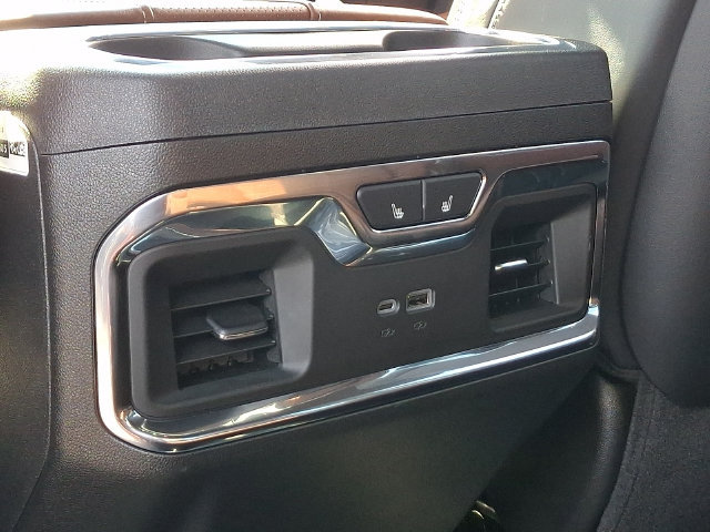 Used 2025 GMC Sierra 2500 Denali Ultimate AWD/4WD image 21