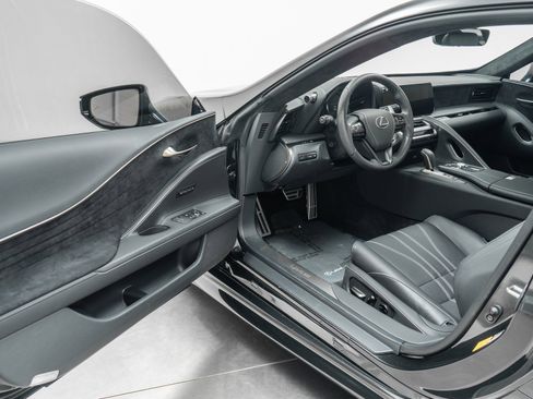 Used 2025 Lexus LC 500 Coupe w/ Touring Package image 22