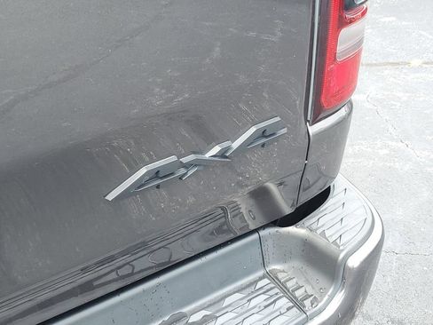 Used 2020 RAM 1500 Laramie AWD/4WD image 8