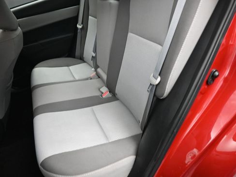 Used 2017 Toyota Corolla LE image 21