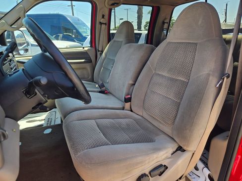 Used 2001 Ford F250 XLT image 12