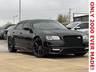 Used 2023 Chrysler 300 C video 2