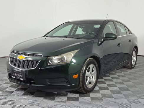 Used 2014 Chevrolet Cruze LT FWD image 3