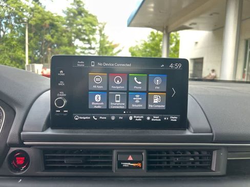 Used 2025 Honda Pilot Touring image 26