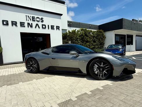Used 2022 Maserati MC20 Coupe RWD image 2