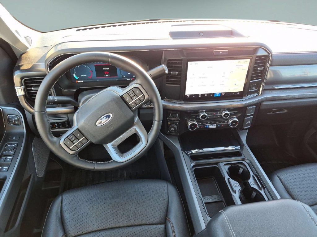 Used 2026 Ford F250 Lariat w/ Black Appearance Package AWD/4WD image 18