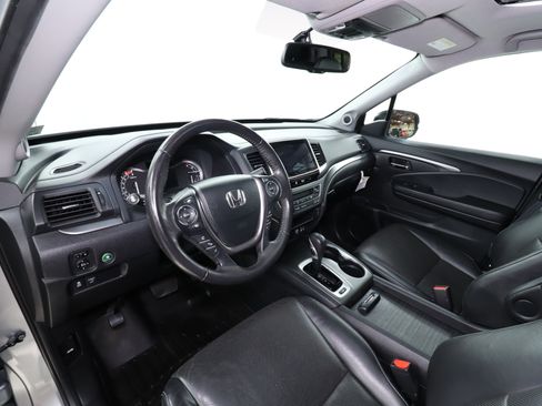Used 2019 Honda Ridgeline RTL-T image 9