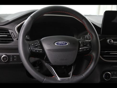 Used 2022 Ford Escape SEL w/ SEL Stealth AWD Package image 8