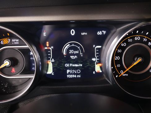Used 2019 Jeep Wrangler Unlimited Sport S AWD/4WD image 4
