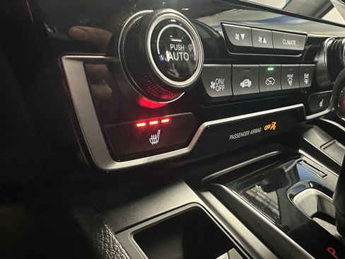 Used 2022 Honda CR-V Special Edition image 18
