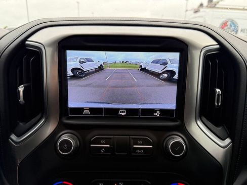 Used 2022 Chevrolet Silverado 1500 LTZ w/ LTZ Premium Package AWD/4WD image 29