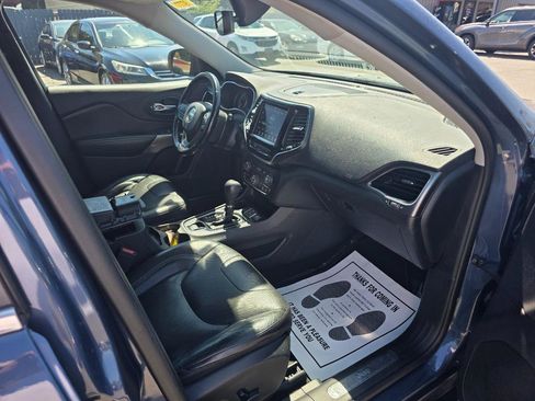 Used 2020 Jeep Cherokee Limited image 9