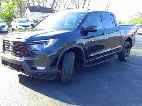 Used 2023 Honda Ridgeline Black Edition image 3
