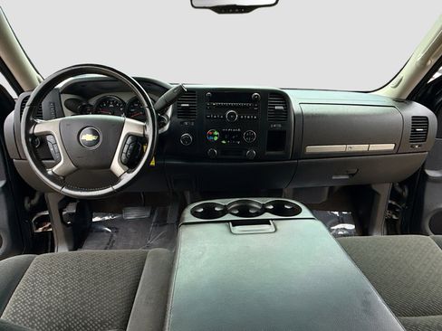 Used 2008 Chevrolet Silverado 1500 LT w/ All Star Edition AWD/4WD image 3