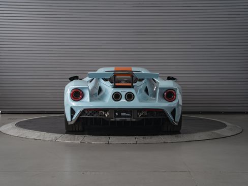 Used 2019 Ford GT RWD image 5