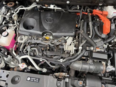Used 2021 Toyota RAV4 SE AWD/4WD image 20