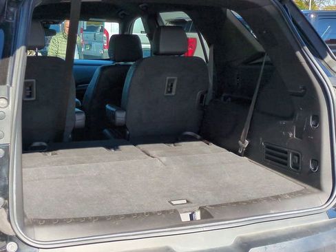 Certified 2022 Chevrolet Traverse LT image 25