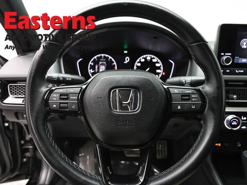 Used 2025 Honda Civic Sport image 10