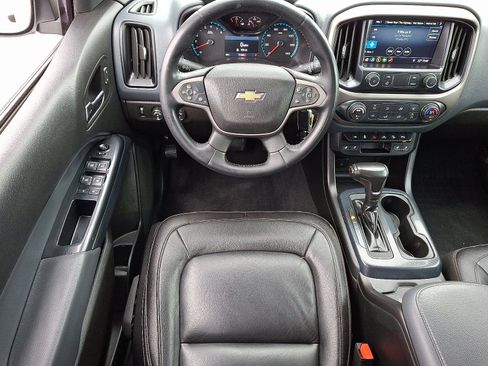 Used 2020 Chevrolet Colorado Z71 image 12