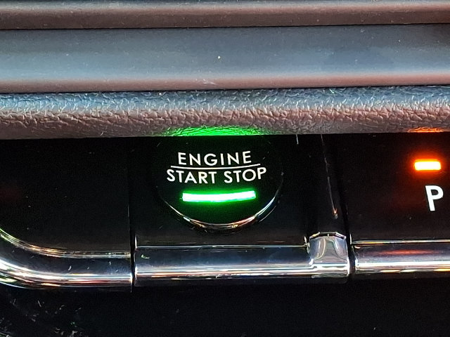 Certified 2025 Lincoln Corsair Reserve AWD/4WD image 22