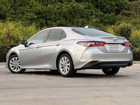 Used 2023 Toyota Camry LE image 2