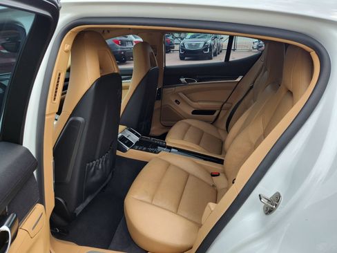 Used 2016 Porsche Panamera Edition RWD image 10