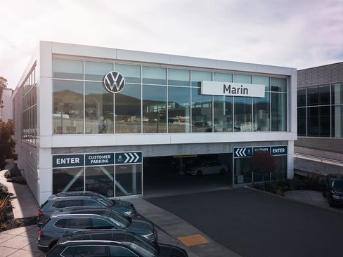 Used 2022 Tesla Model Y Long Range image 15