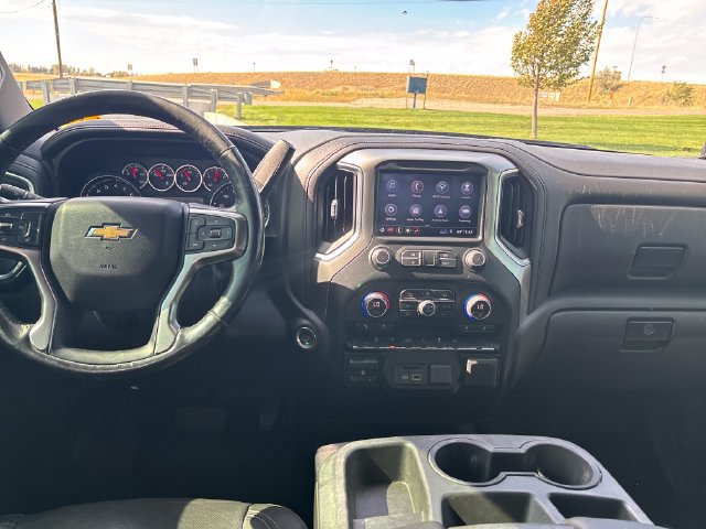 Used 2019 Chevrolet Silverado 1500 LTZ AWD/4WD image 12