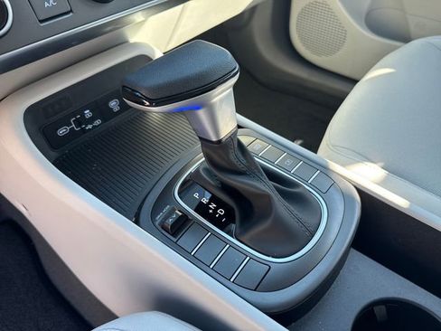 Certified 2026 Hyundai Kona SE FWD image 24